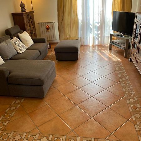 Accanto A Firenze Πράτο Εξωτερικό φωτογραφία
